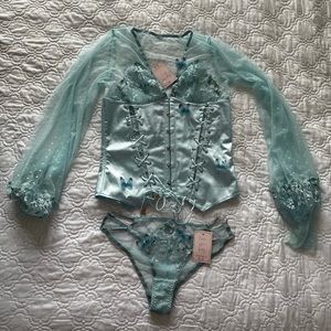 Empress Mimi Madame X corset (L) and brief (M)